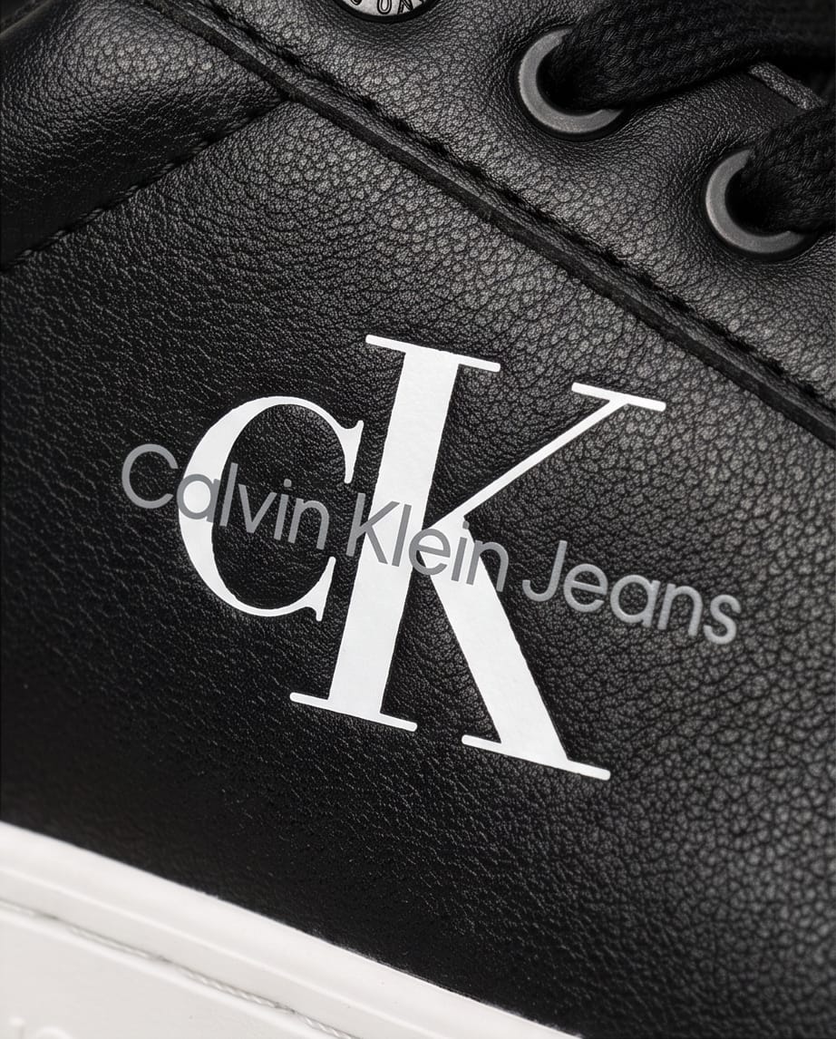 Officina store