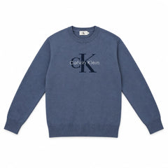 CALVIN KLEIN Felpa Girocollo Monogram Logo – Firma Senza Tempo