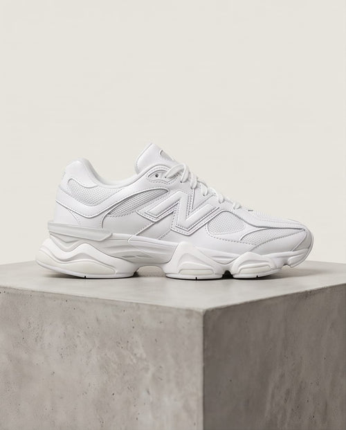 NEW BALANCE Sneaker 9060 Triple White