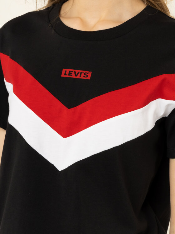 T Shirt Levis