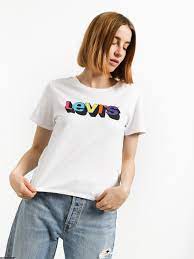T Shirt Levis