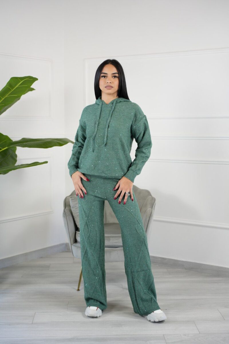 Trash And Luxury Twin Set