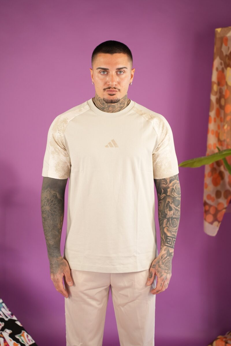 Adidas T Shirt